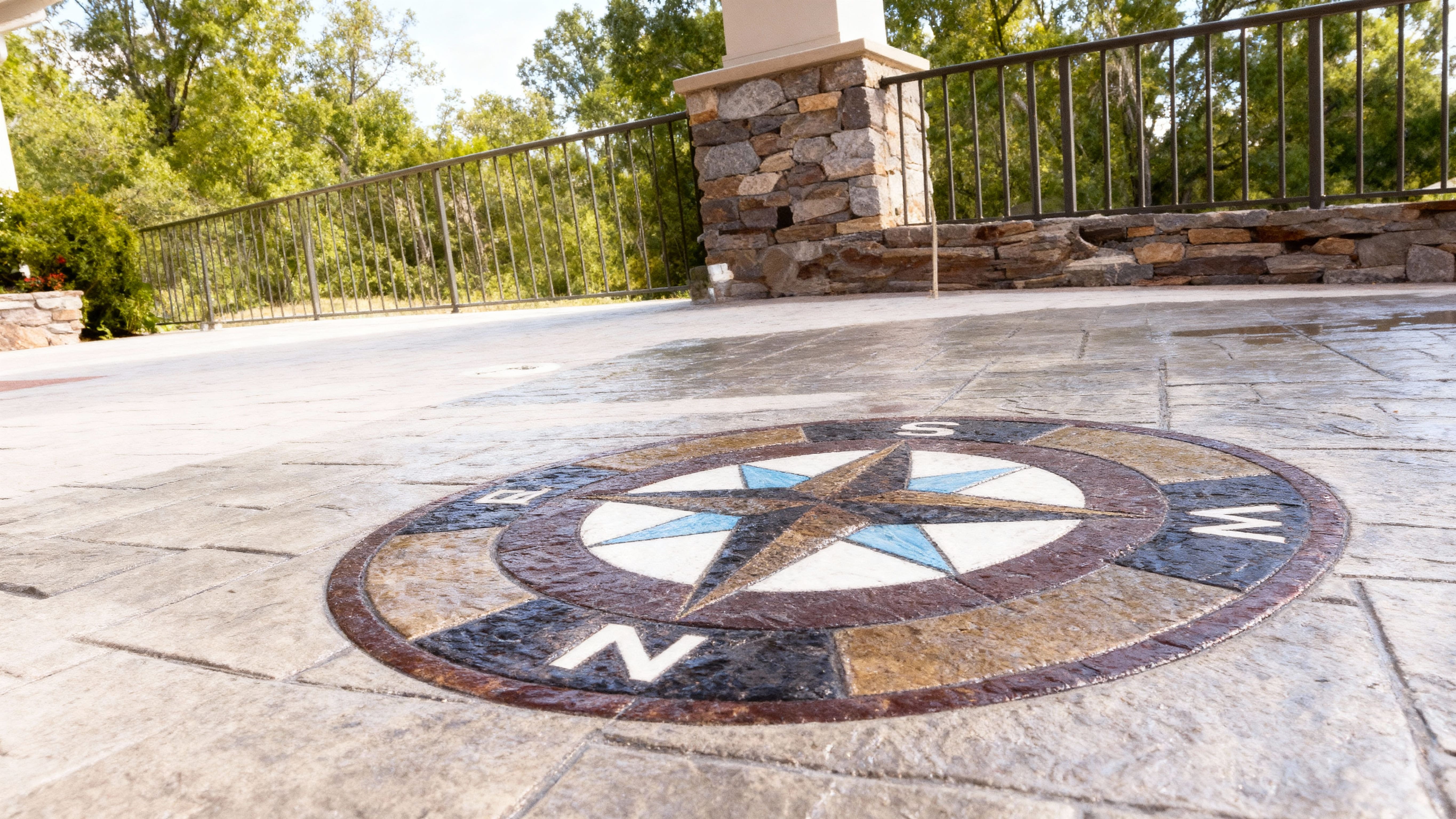 Patio Rosa de los Vientos